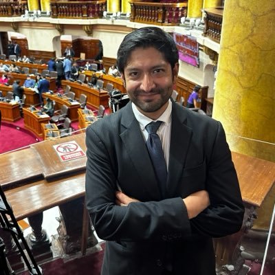 Carlos Viguria's profile picture
