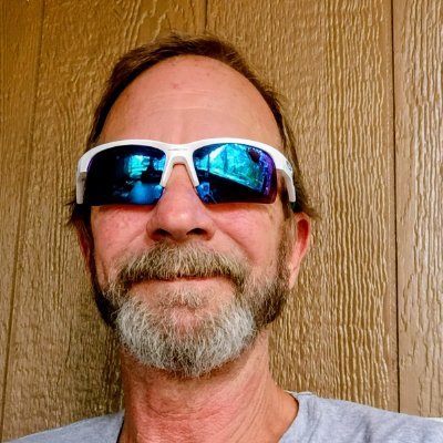 StanOffScript's profile picture