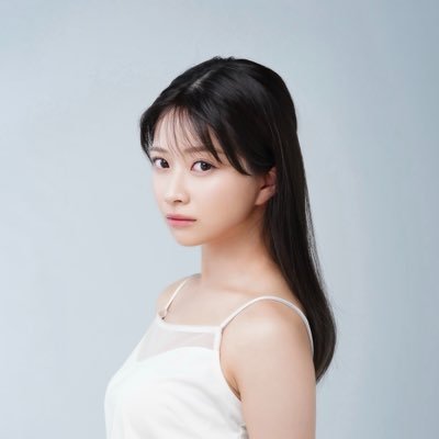 鶴田りお's profile picture