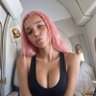 Lara Iris's profile picture