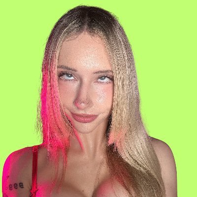 Mollie Kay's profile picture