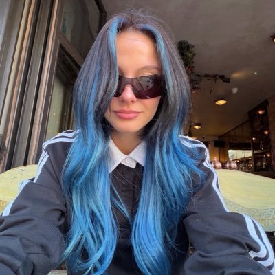 valeria ê🐥 #tralala's profile picture