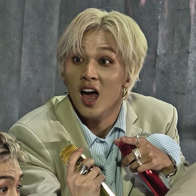 Ren ˙Ⱉ˙ #TASTE's profile picture