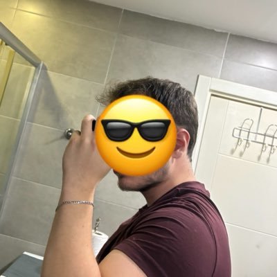 omer's profile picture