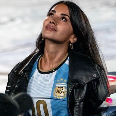 feministmessi's profile picture