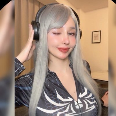 夏芽エレナ|1億課金ちゃん💜's profile picture