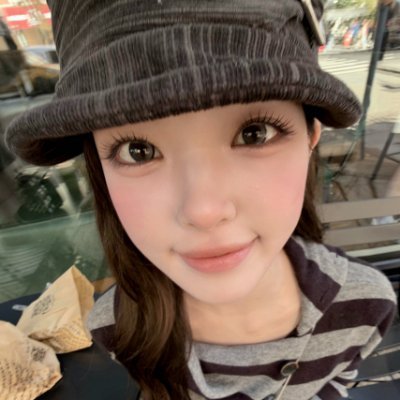uoheart's profile picture