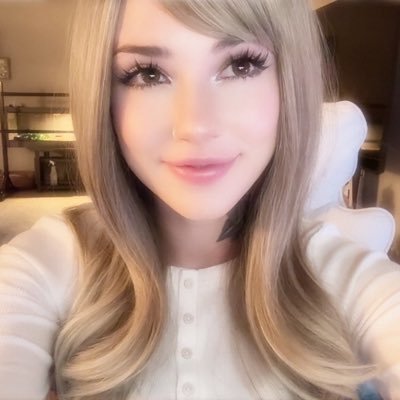 ⋆。˚𝓐𝓷𝓰𝓮𝓵♡˚。⋆'s profile picture