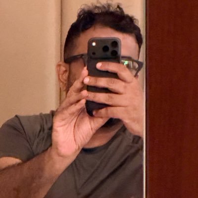 aksology's profile picture