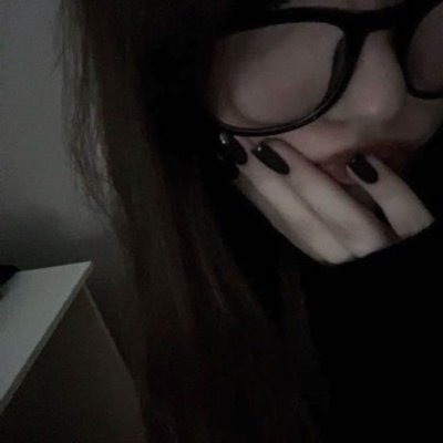 𝔓𝔬𝔩𝔶𝔳𝔦 𝔒𝔩𝔢𝔱𝔷𝔶's profile picture