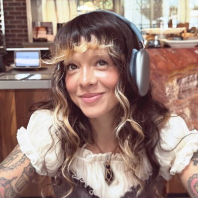melaniecraves's profile picture