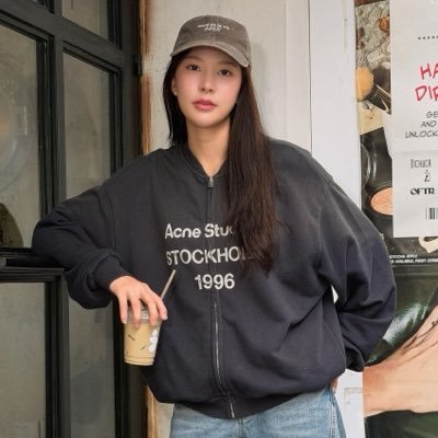 Puinoon Phor Peem🐒🔋's profile picture