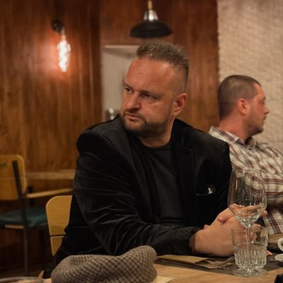 alesernecl's profile picture