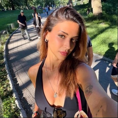 acibresly's profile picture