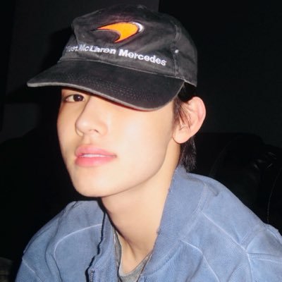 eomseaniee's profile picture