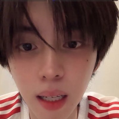 Vienne (วิญญ์)'s profile picture
