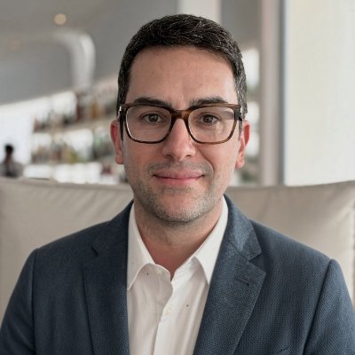 Mani Fazeli's profile picture
