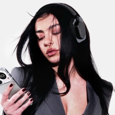blurrywallows's profile picture