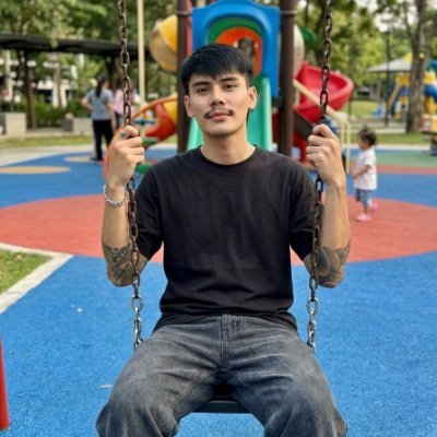 M_Pongsakorn_308's profile picture