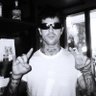 liz vai ver o neighbourhood's profile picture