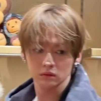 ren ☕️ fairytale's #1 fan's profile picture