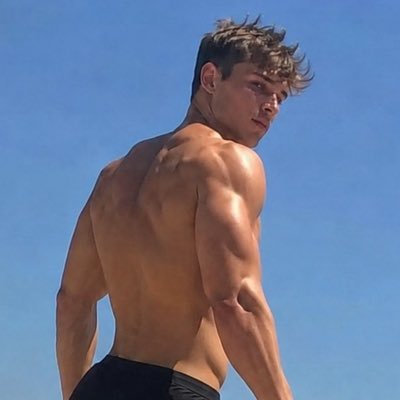 bottom text's profile picture
