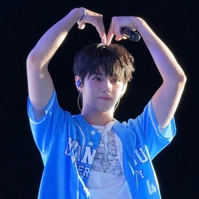 Üronlinebestie | Jmmmm's profile picture