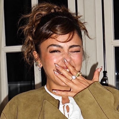 nora's profile picture