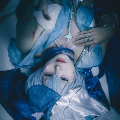 綾's profile picture