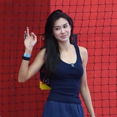 ᵖˡˢjeyjey's profile picture