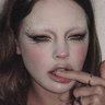 Profilbild von mary, breaker of chains. โโ ๐
