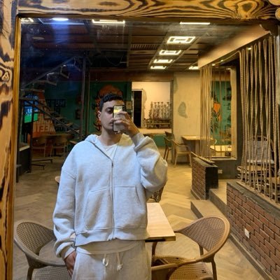 رزه's profile picture