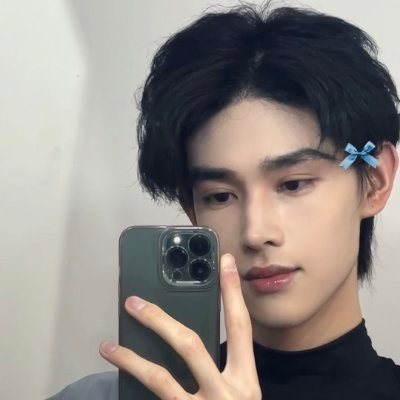 𝐧𝐚𝐲🍂's profile picture
