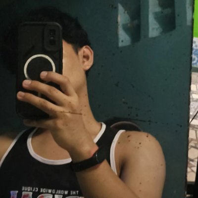 Han🖤's profile picture