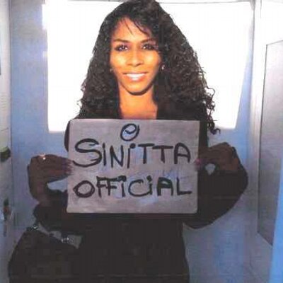 sinittaofficial's profile picture