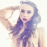 Holly's profile picture