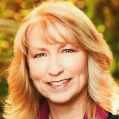 Julia Foy's profile picture