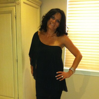 EllenaPerone's profile picture