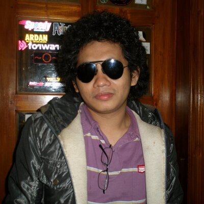 TheBOMBOMs's profile picture