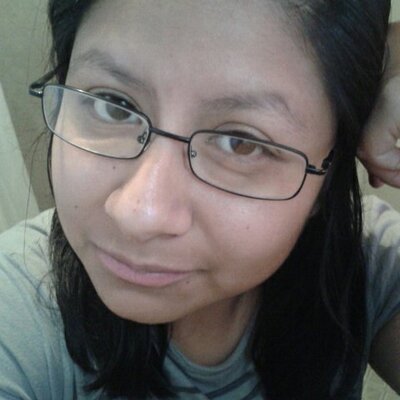 karlabecerril13's profile picture