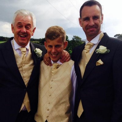 Chris Hull's profile picture