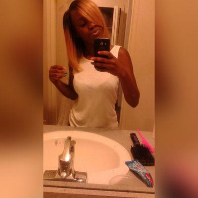 teeteeadore1's profile picture