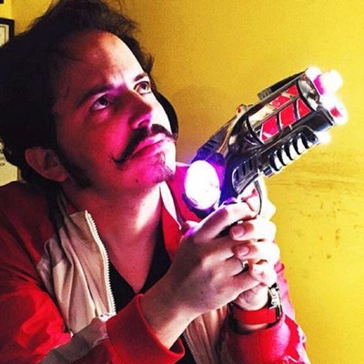 Isaac Ezban's profile picture