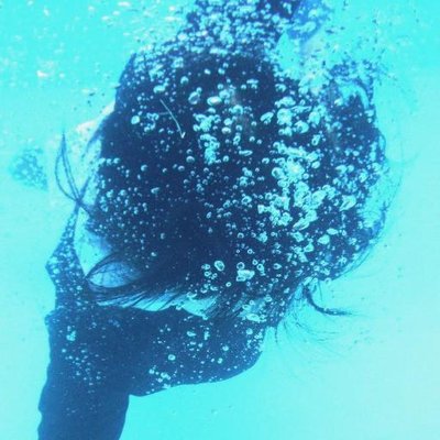 SOAKED WOMAN's profile picture