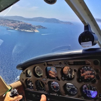 AeroclubLB's profile picture