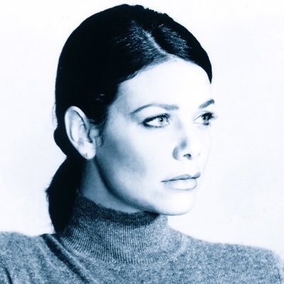 Meredith Salenger's profile picture