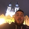 Aaron profil fotoğrafı