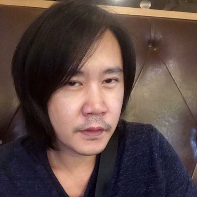 wit R's profile picture
