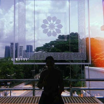 🌌's profile picture