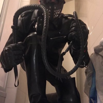 Leatherdestroy1's profile picture